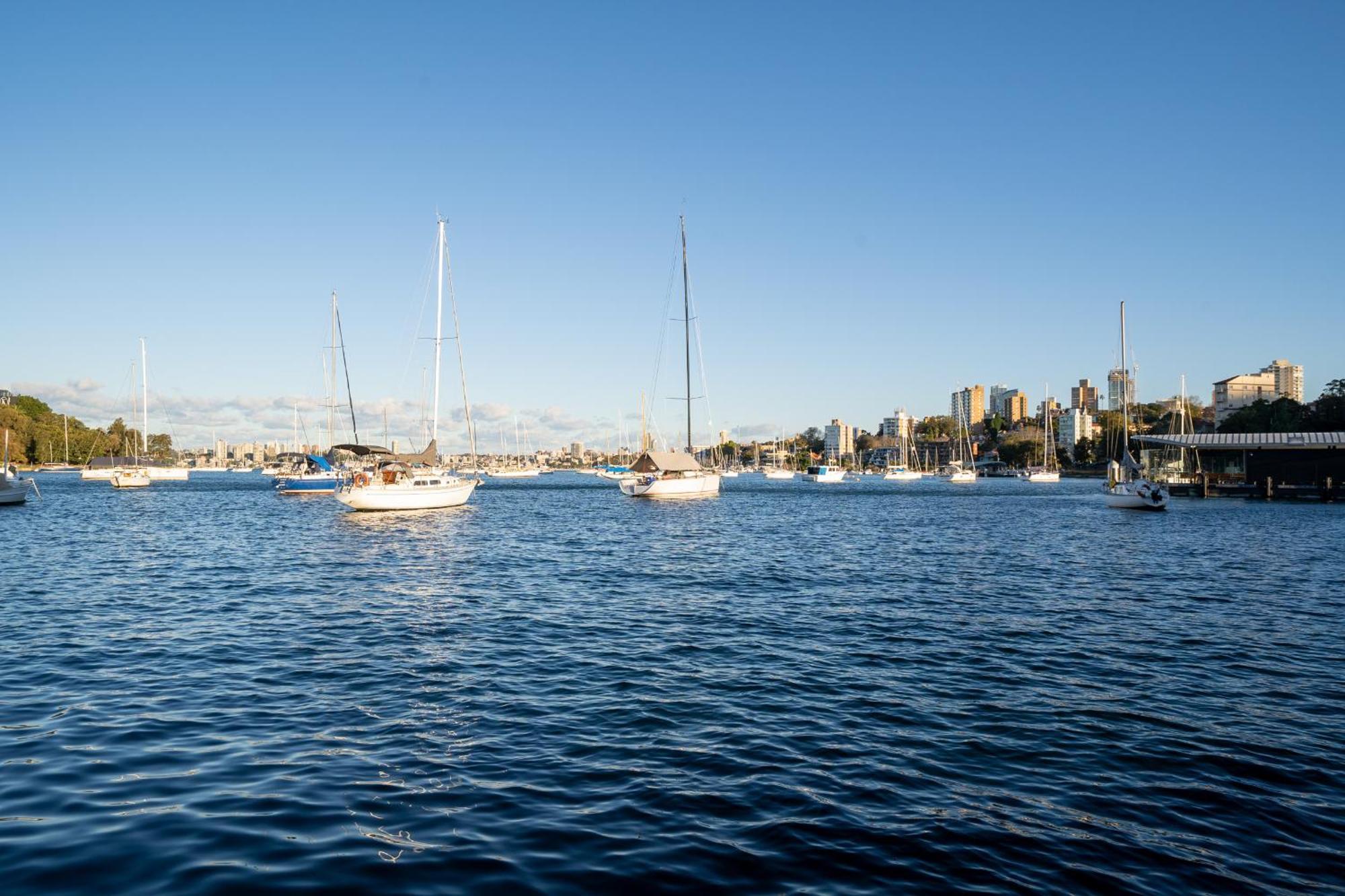 Bay Court Iii - Spacious Near Hayes Sydney